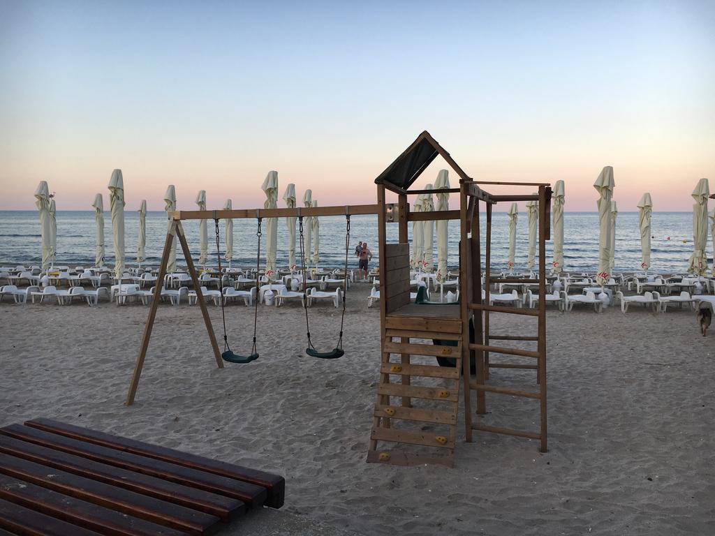 Ely Residence Mamaia Esterno foto