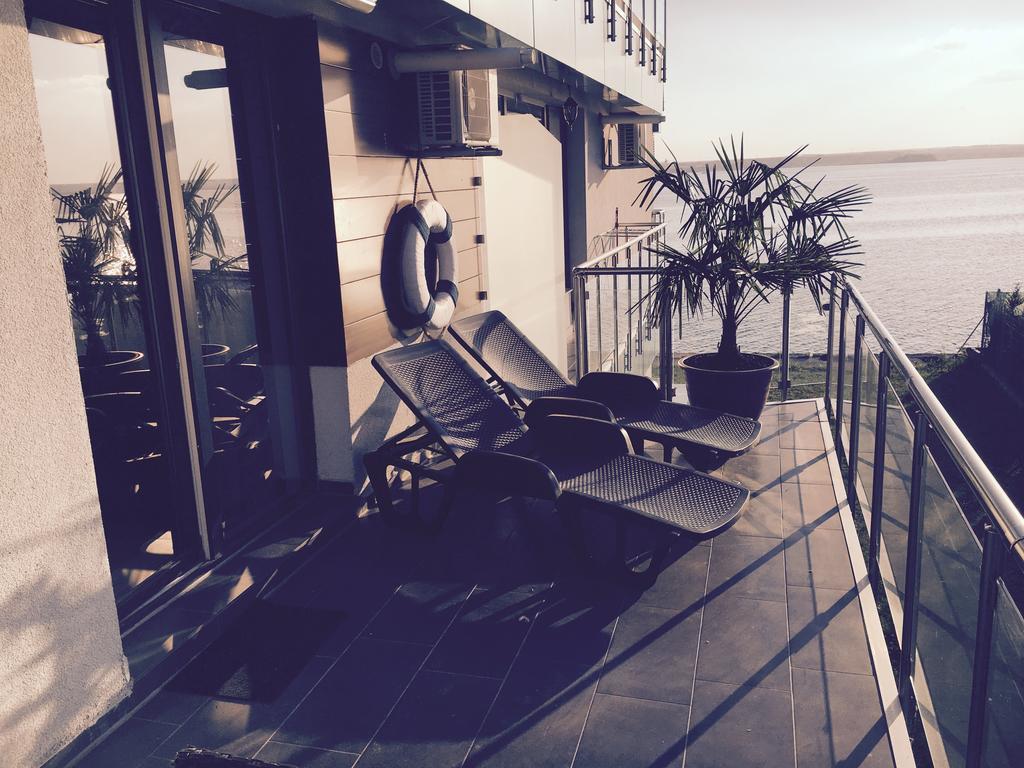 Ely Residence Mamaia Esterno foto
